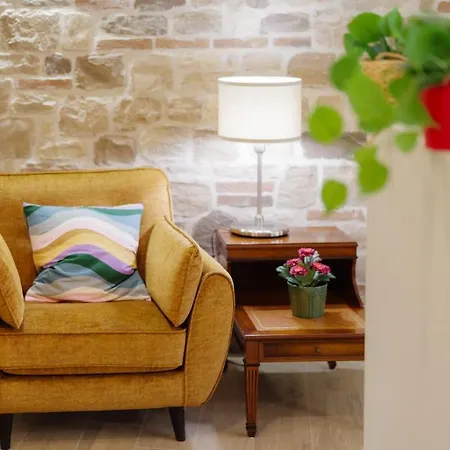 Winding Village * Trevi