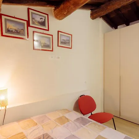 Apartment Winding Village