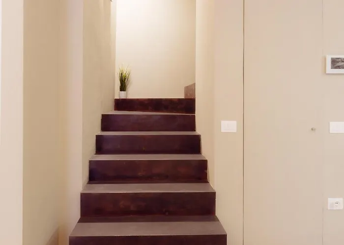 Winding Village Trevi